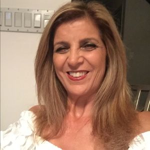 Meet your Posher, Ilana